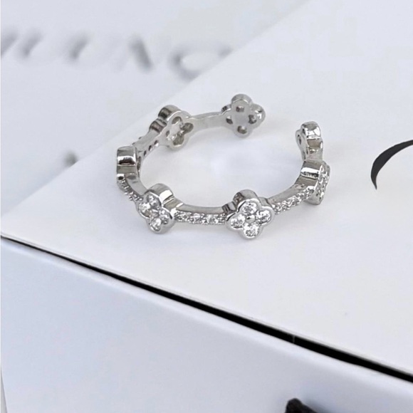 Clover Open Ring Elegant Silver Women's Ring Real Cubic Zirconia Modern Design - Picture 1 of 9